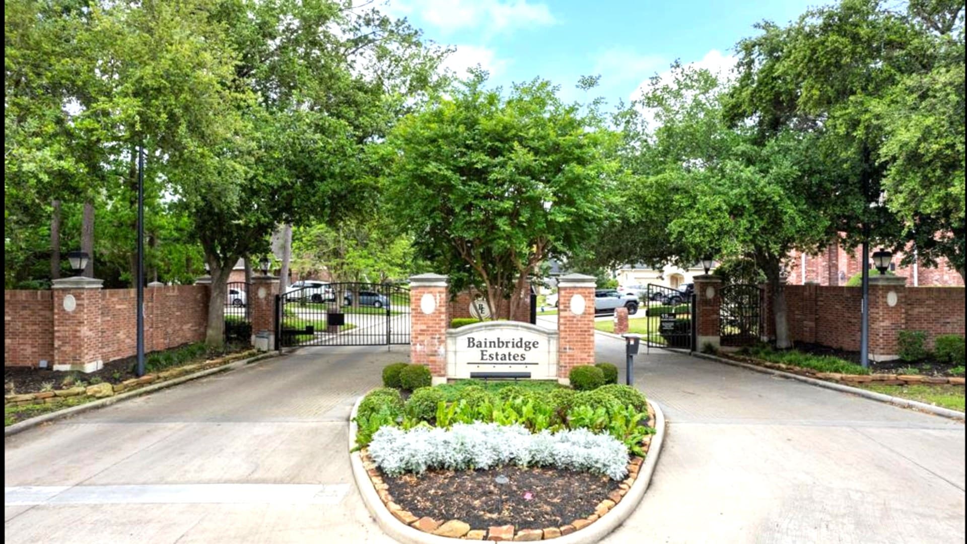 Bainbridge Estates entrance gate